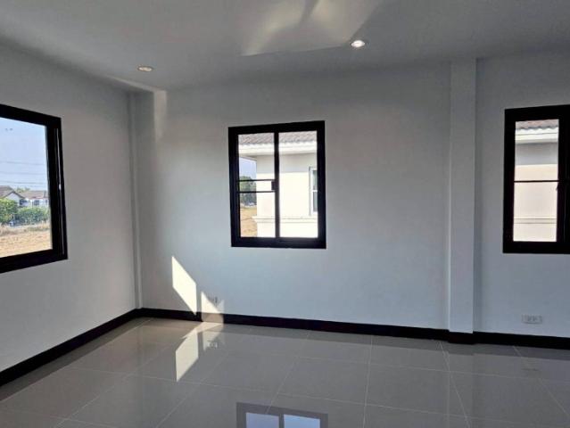 S2968 ขายบ้านเดี่ยวตกแต่งใหม่ พร้อมอยู่ หมู่บ้านชัยพฤกษ์ 1 ถ.คุ้มเกล้า 7