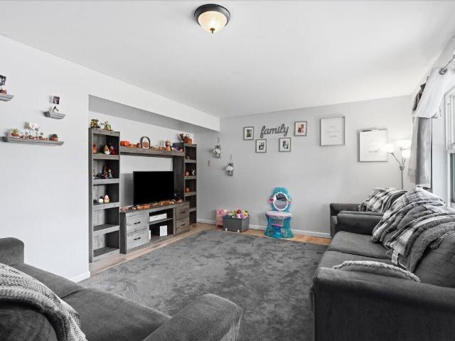 S69W14964 Cornell Cir