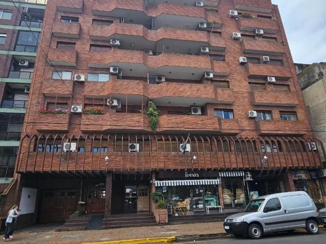 S. MARTÍN CTRO. DEPTO. 3 AMB. C/COCHERA Y BAULERA
