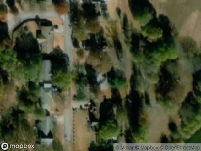 S Mcgee Dr