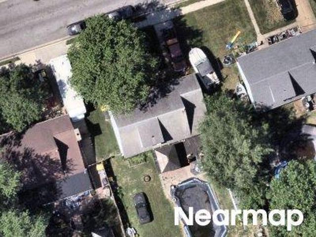 S Meadow Dr