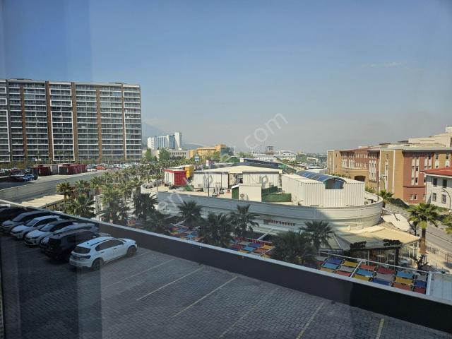 Sınırsız Kredi İmkanıyla, Satılık Avm Cephe Full Eşyalı Daire