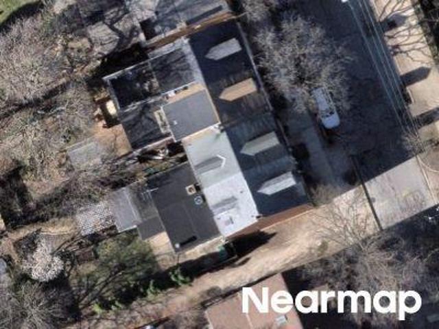 S Newberry St