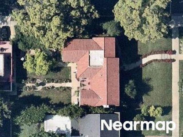 S Norton Ave