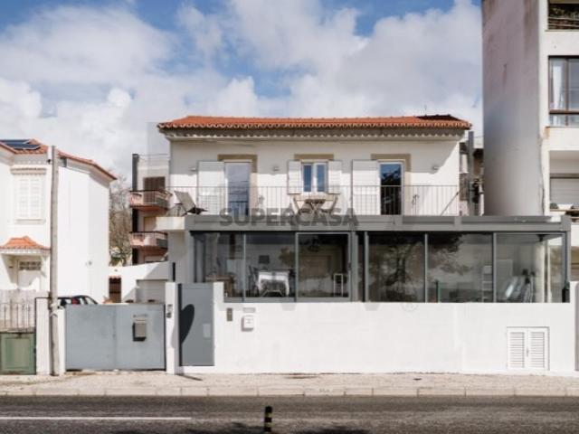 SÃO PEDRO 4690 Viver em frente ao mar em um charmoso apartamento no Estoril