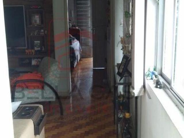 São tres casas no terreno. Ideal para investidor ou construtor