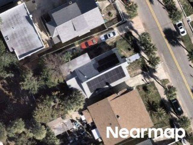S Oleander Ave