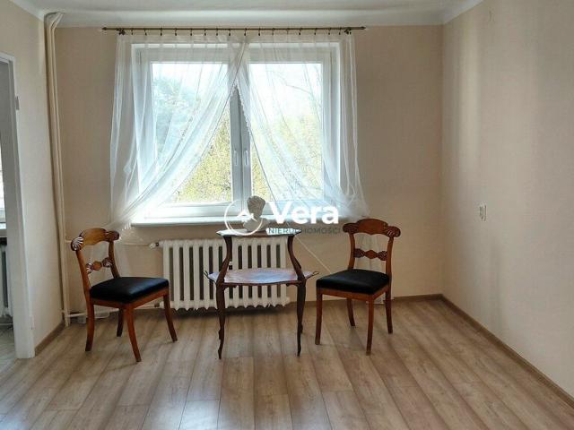 Sprzedam słoneczną kawalerkę 37 m² z ogrodem i piwnicą