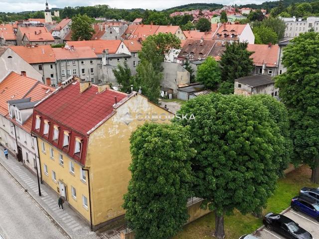 Słoneczne 2 pokojowe mieszkanie z garażem i ogródkiem