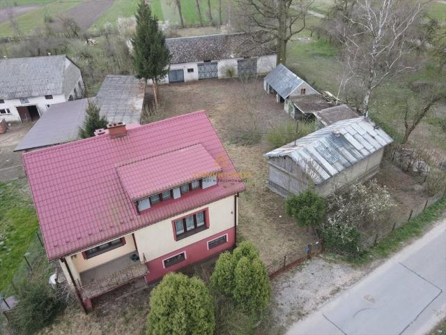 Dom 176 m² z potencjałem garaż, budynki gospodarcze