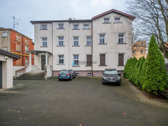 Sławno, I Pułku Ułanów, 750 m2