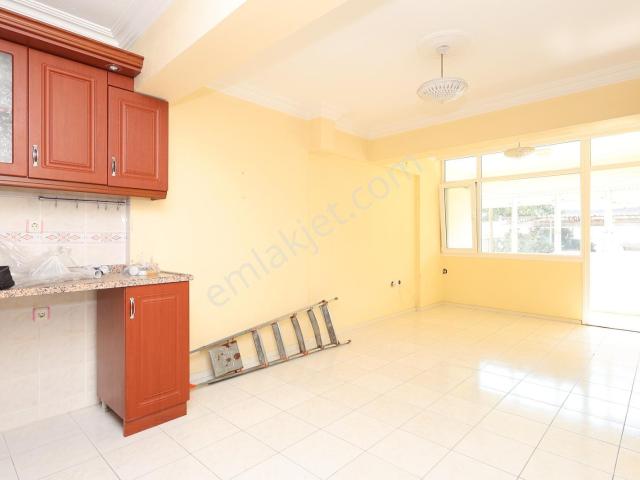 ️s a k a l l ı dan Turgutreiste 2+1 Kiralık Daire