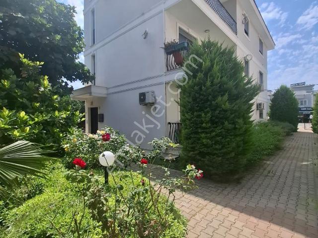 Sığacık Merkez'de Eşyalı Kiralık 2+1 Daire