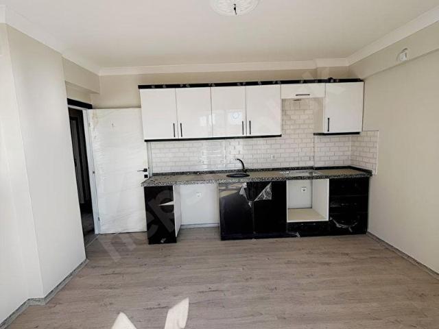 S.BAYSAL GAYRİMENKUL'DEN BAŞPINAR'DA GENİŞ KULLANIŞLI 3+1 DAİRE