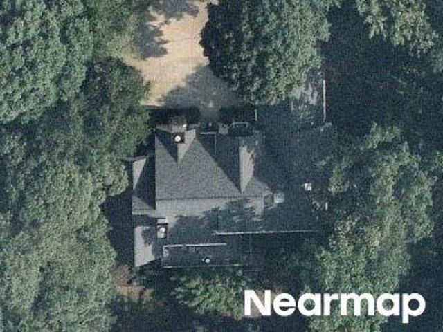 S Brighton Ct NW