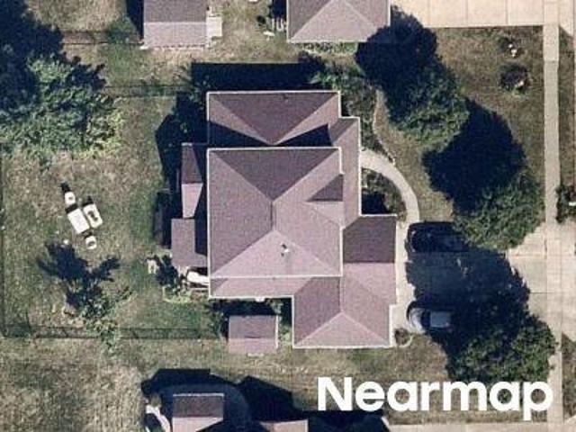 S Cedar Creek Ln