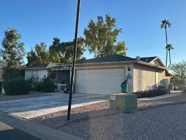 S Cedarcrest Dr