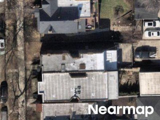 S Claremont Ave