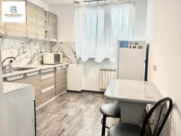 Urocze 42 m2 z ogrodzonym ogródkiem i garażem