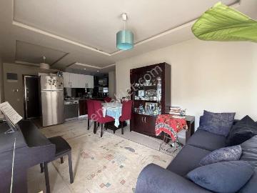 S.demirel'de 9 Yaş/2+1/4 Cepheli/3 Balkonlu/iskanlı Kaçmaz Daire