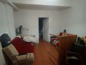 S.evler Merkezde Metrobüse 10dk.1+1 75m2 Kiralık Bahçekat Daire Bekara Yabancıya Uygun