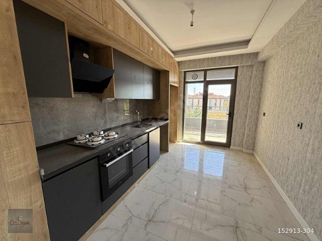 S.EYYÜBİ MAH. AHMET YESEVİ YAKINI 2+1 GENİŞ DAİRE SATILIK