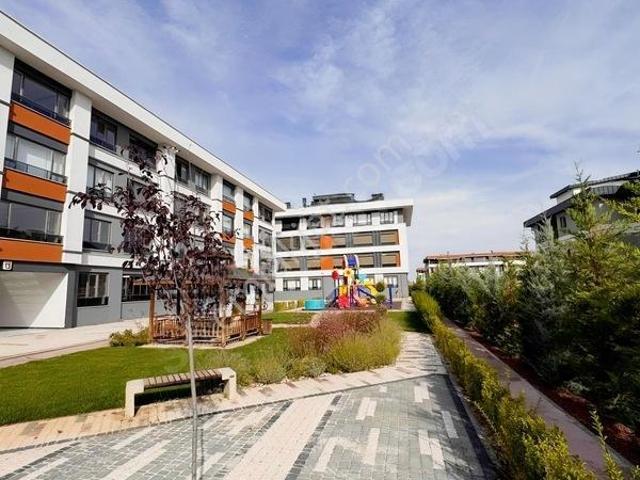 S.eyyubi Mah Trip Palace'da 4,5+1 Kiralık Daire