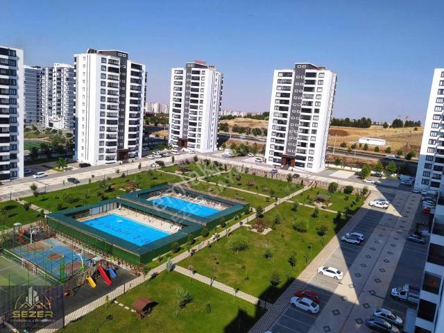 S E Z E R Gayrimenkul'den Satılık Ultra Lüks 3+1 Daire