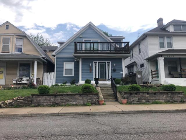 S East St