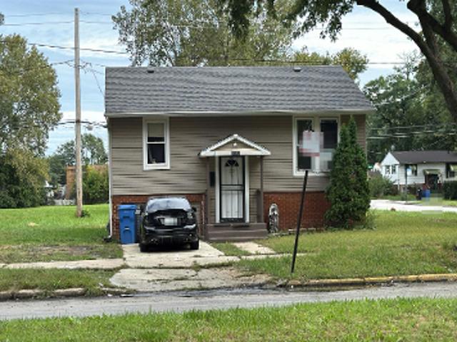 S Eberhart Ave