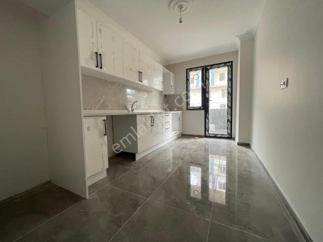 Sıfır Barış Asans Mah 2+1 Ön Cephe 100m² Fırsat Kaçırılmaz Daire