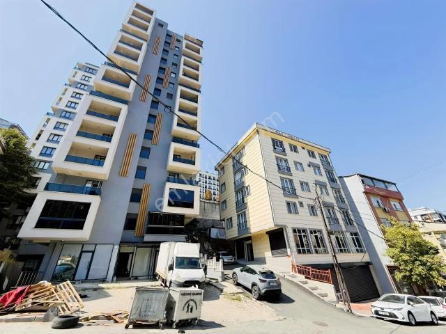 Sıfır Bina Full Sıfır Eşyalı 1.kat Ferah Lüks 35bin Kiracılı 2+1