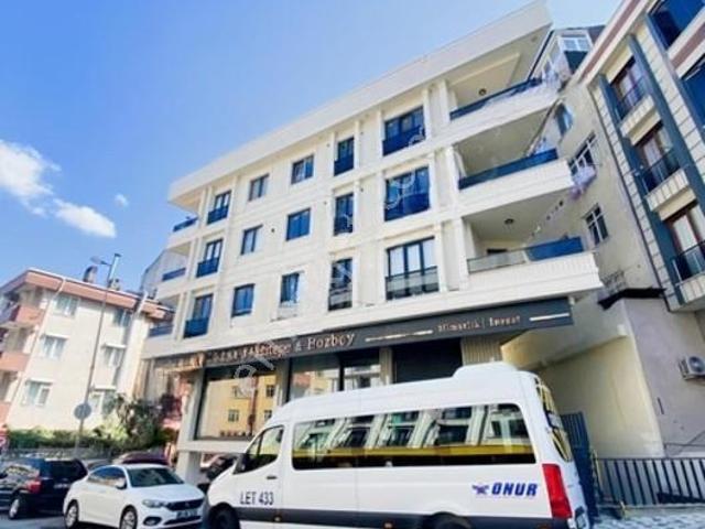 Sıfır Binada Metrobüse 3 4 Dk 75 M² Ön Cephe 2+1 Daire