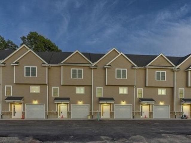S Franklin Block St Unit F, Holbrook, Condo For Sale