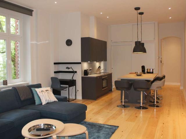 S Friedenau Hochwertige Leerwohnung