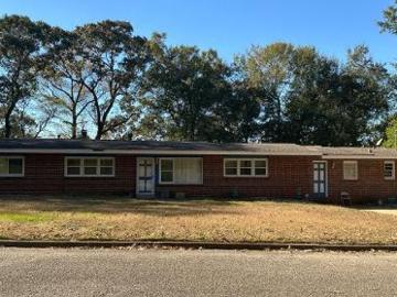 S Georgetown Dr