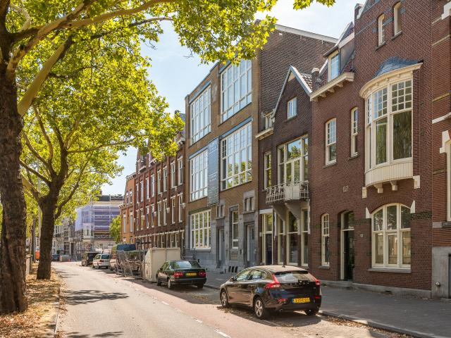 's Gravendijkwal 73J