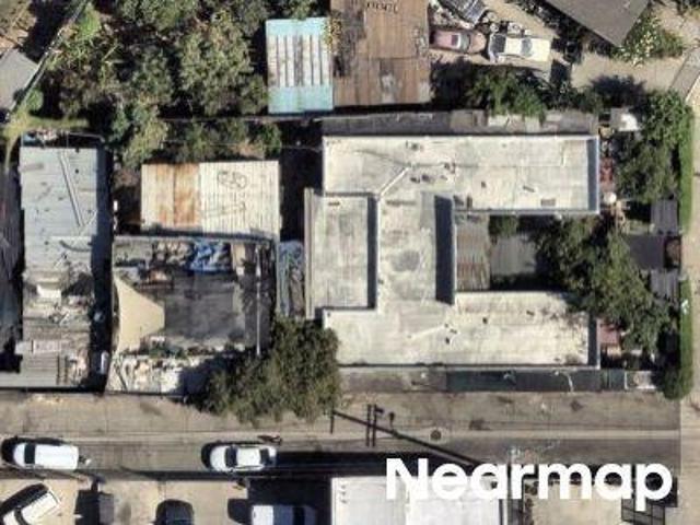 S Harcourt Ave