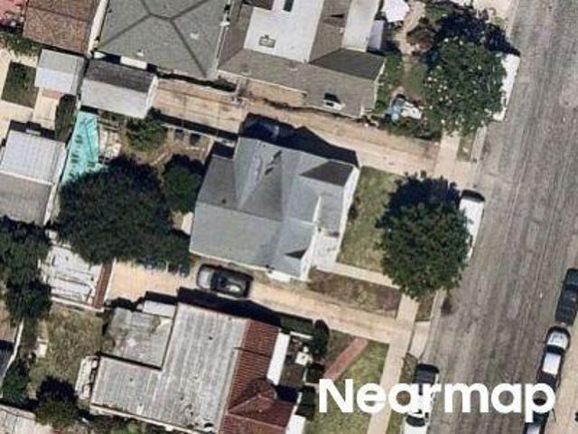 S Hillview Ave