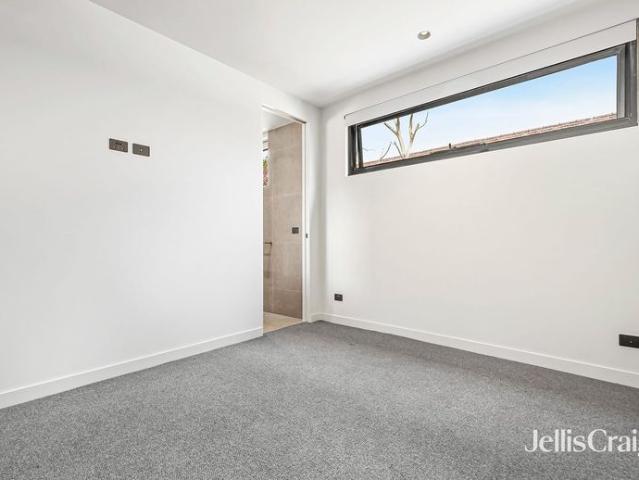 S I X Docker Street The stylish Address nestled in the heart of Elwood Village