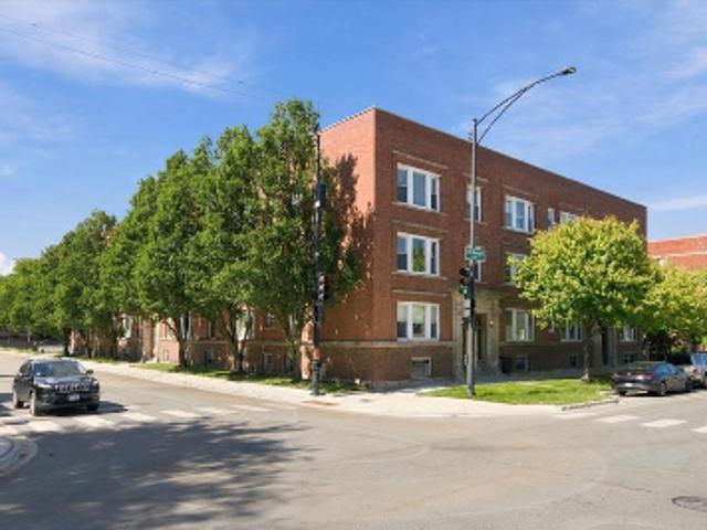 S Indiana Ave Apt 204