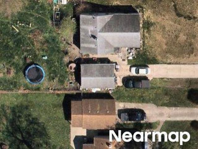 S Lombardy Dr