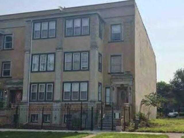 S Prairie Ave Apt 4