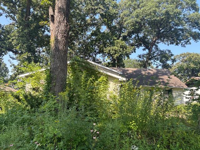 S Reedwood Dr