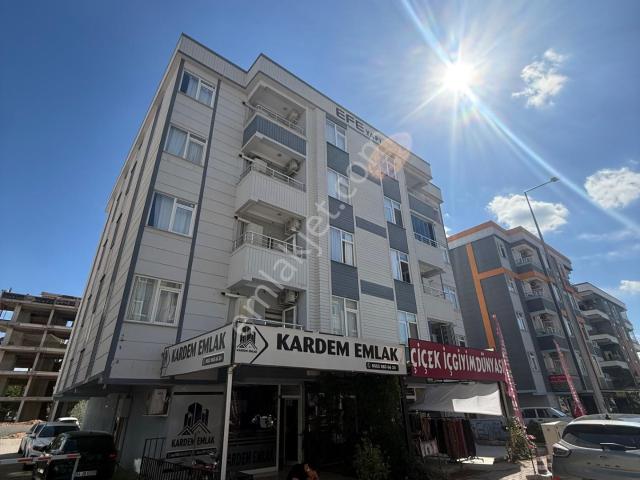 Sırrın'da Balkonlu Ve Masrafsız Kiralık 1+1 Daire