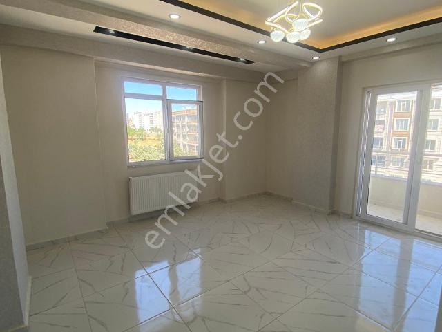 Sırrında Kiralık Geniş Ve Ferah 2+1 Daire
