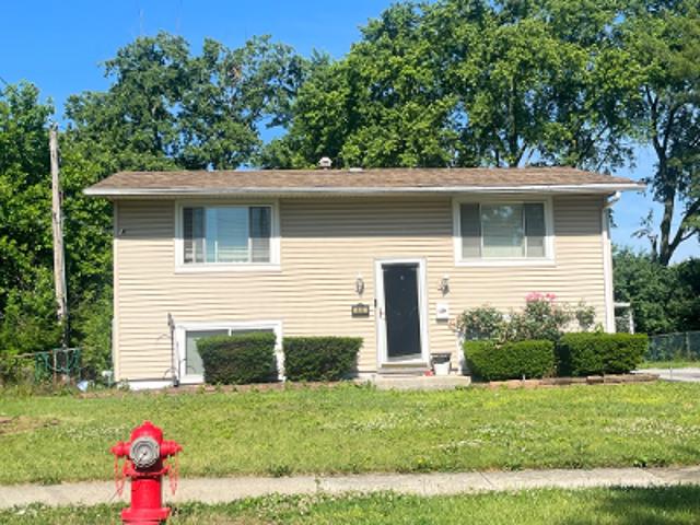S Sycamore Ln