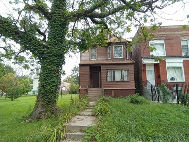 S Saginaw Ave