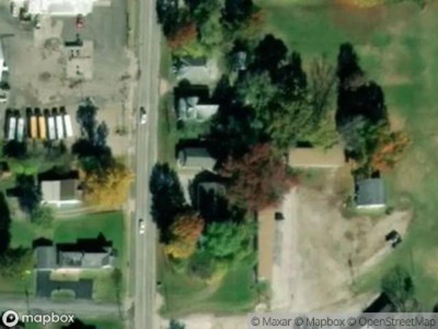 S Saint Louis St
