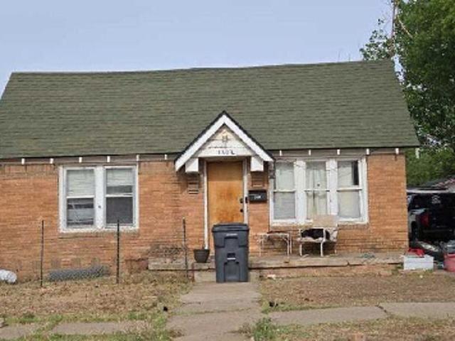 S Tyler St